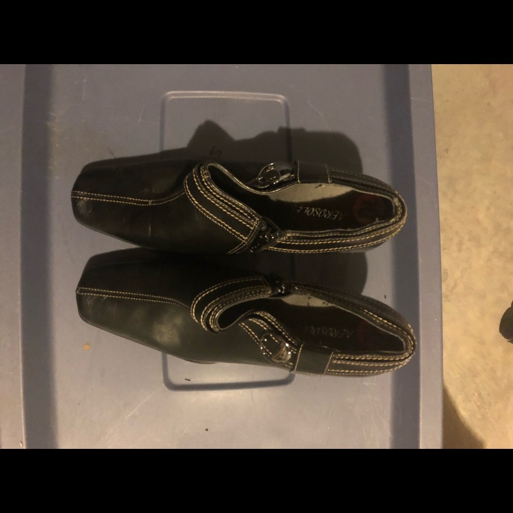 Boot - Picture 2 of 3